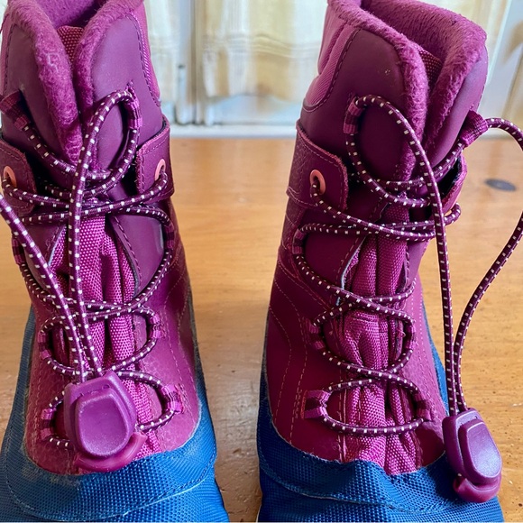 Merrell Snow Bank 2.0 Boot, Waterproof, Size 4, Berry - Picture 9 of 10